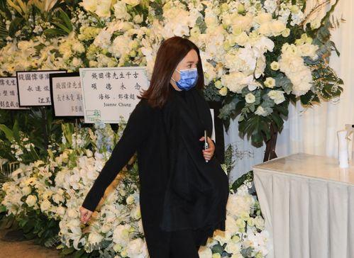 明星扶灵人,揭开生死别离的感人瞬间